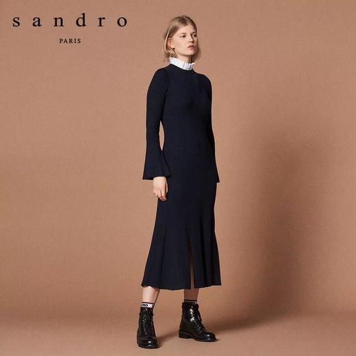 点此购买  sandro 褶皱高领针织连衣裙 104870 昕 商品图0