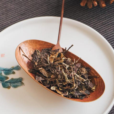 深湖里——2012年福鼎贡眉广福心道白茶村落茶送礼自饮收藏 商品图2