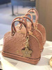 新款！Coach outlet 浮雕logo小号贝壳包 商品缩略图1