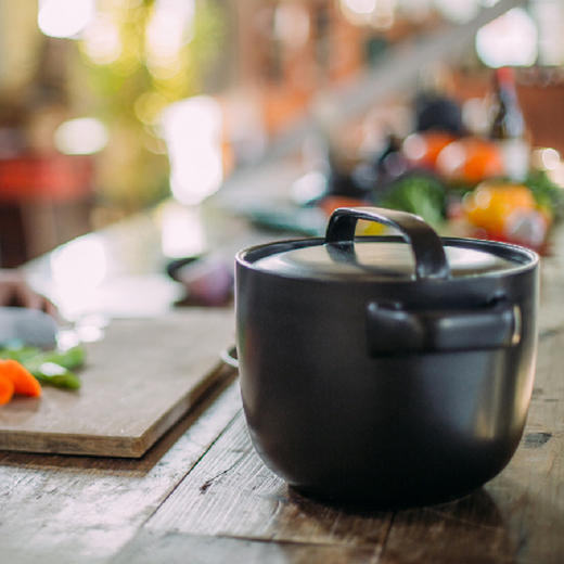 泊喜·小巨蛋M1多功能陶锅｜一锅多用，亚洲金点设计奖，蒸煮熬炖，美味惊人 商品图1