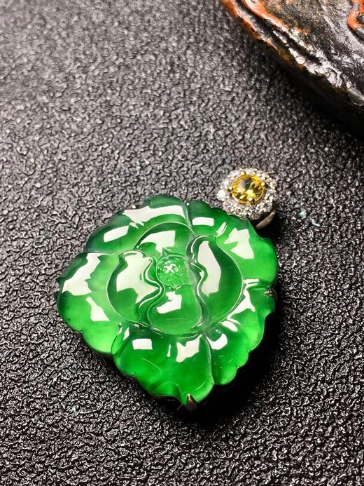 【Z2767】翡翠冰种牡丹花吊坠 商品图0