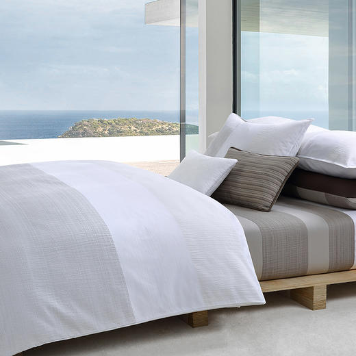 CMD17003 Pinstripe cream 品思特四件套 商品图2