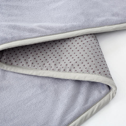 HBCD-003   HUGO BOSS暖绒乳胶床护垫 商品图4