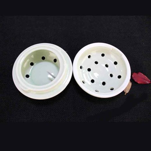 艾蓬轩 陶瓷 环保随身灸器  艾灸盒 灸服温灸盒 商品图3