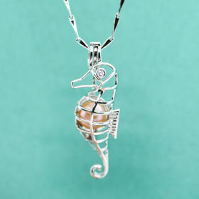 镂空海马珍珠吊坠 Puri Blue