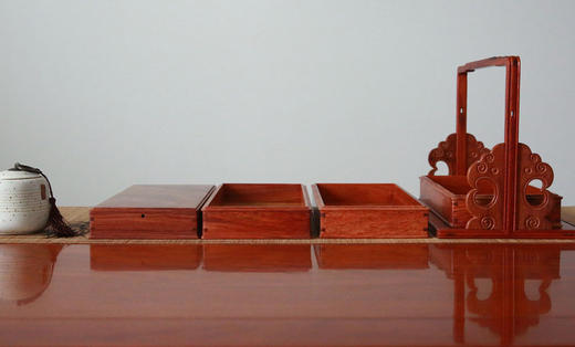 红桥红  精品 缅甸花梨（大果紫檀）【手提盒】  全独板 榫卯结构 纹理精美  实用摆件 商品图4