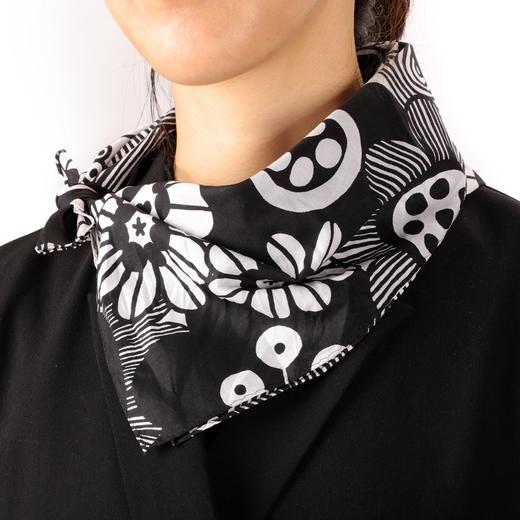 瑞典marimekko品牌精梳棉印花小方巾 商品图0