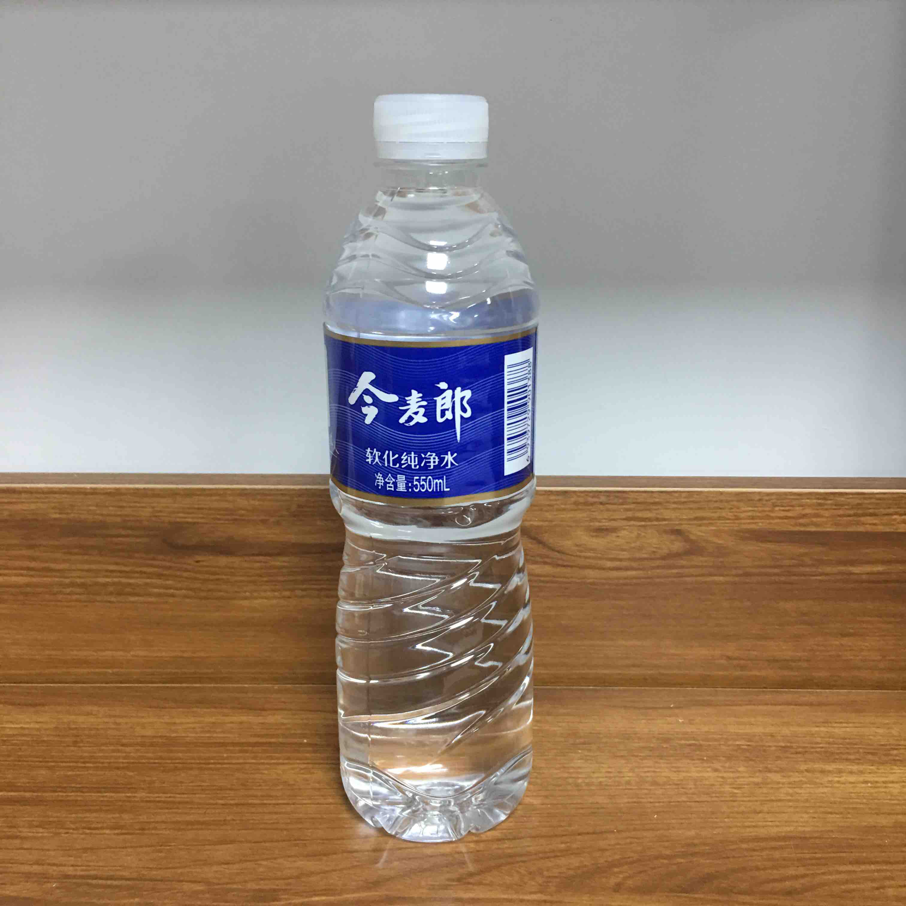 今麦郎矿泉水