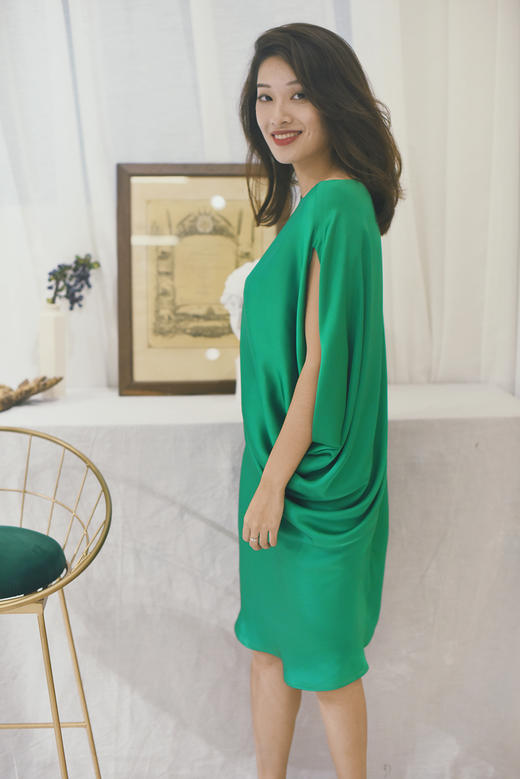 AtelierMissLu / Gill 碧波绿宽松垂褶连身裙 商品图4