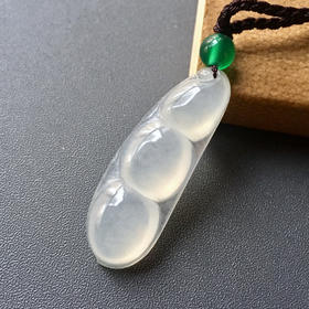 冰种厚庄翡翠大福豆