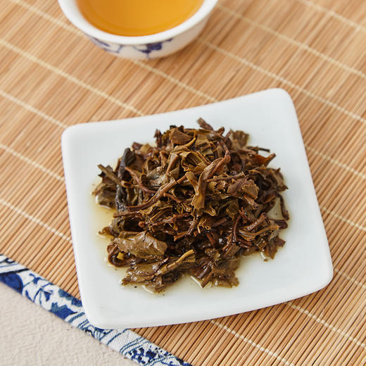 云南普皇丨南糯山金瓜贡茶 十年陈生普 普洱生茶 2009年 1250g 配手提袋 商品图5