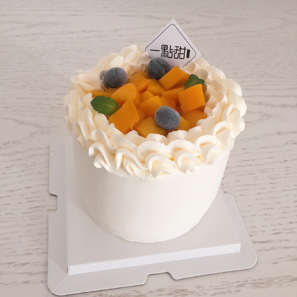 四寸水果蛋糕 ￥48.00                           运费: ￥0.
