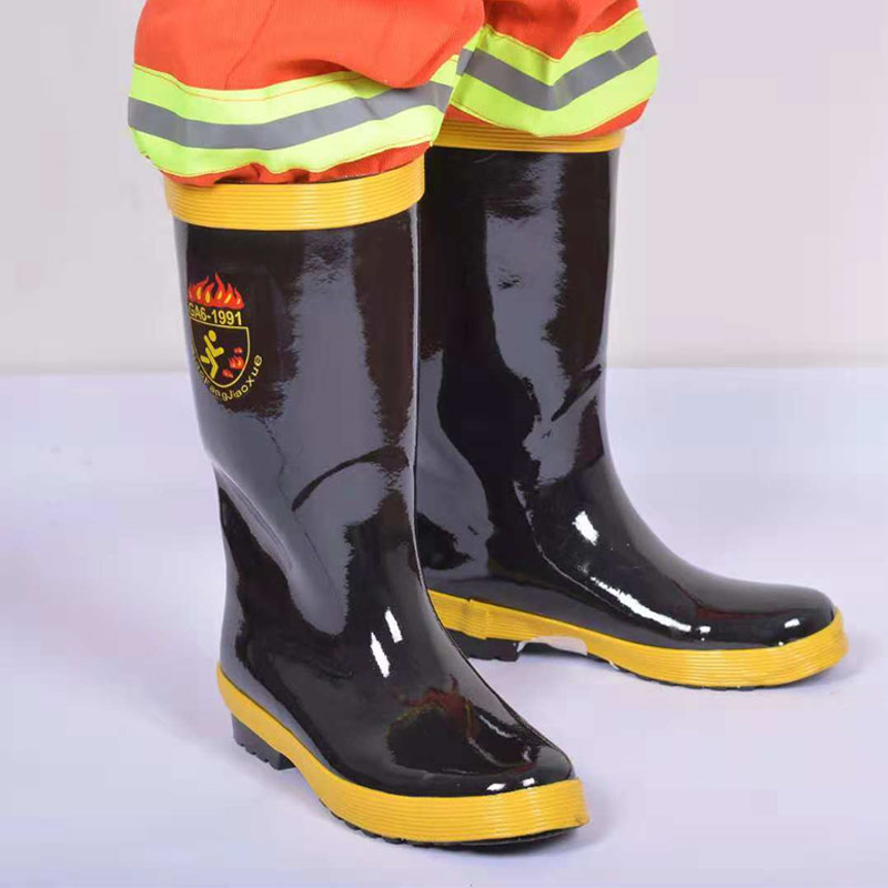 97式消防靴
