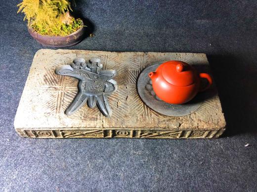 【金石雅趣】金钱纹古砖刻青铜爵杯古砖茶台 商品图1