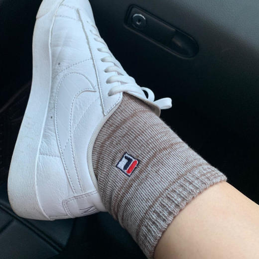 点此购买  原单斐乐袜子 矫 108234 商品图2