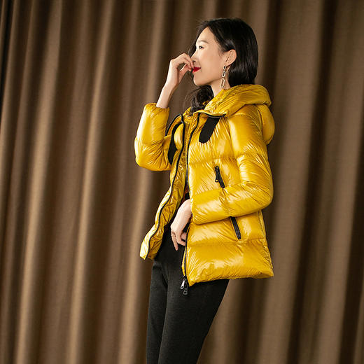 MY-604-2秋冬新款女装 欧美纯色连帽长袖加厚保暖羽绒服外套 商品图1