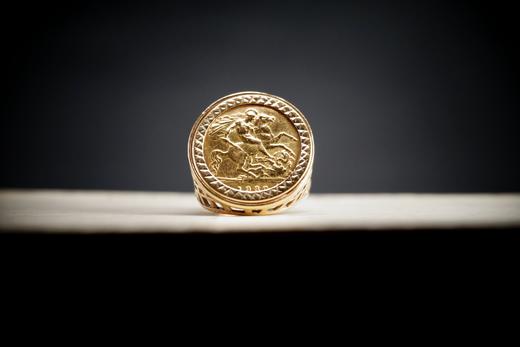 英国古董9K金乔治马剑金币戒指 o frantiques英国古董 商品图5