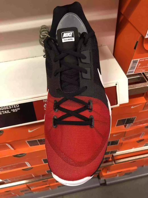 Nike耐克 黑红拼接白色大logo网面运动鞋 商品图2
