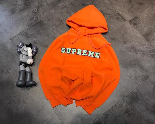 点此购买  情侣款SUPREME加绒橘色卫衣 KS 108496 商品图0