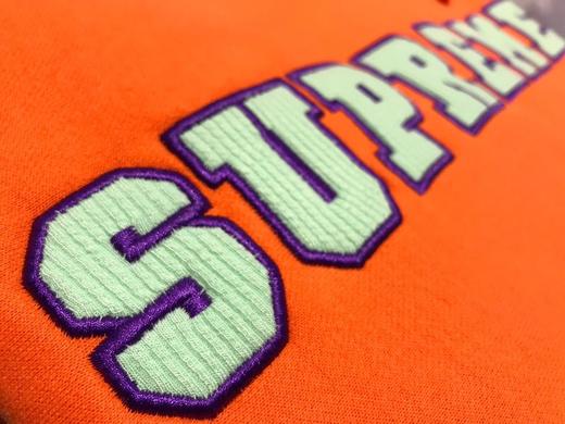 点此购买  情侣款SUPREME加绒橘色卫衣 KS 108496 商品图3