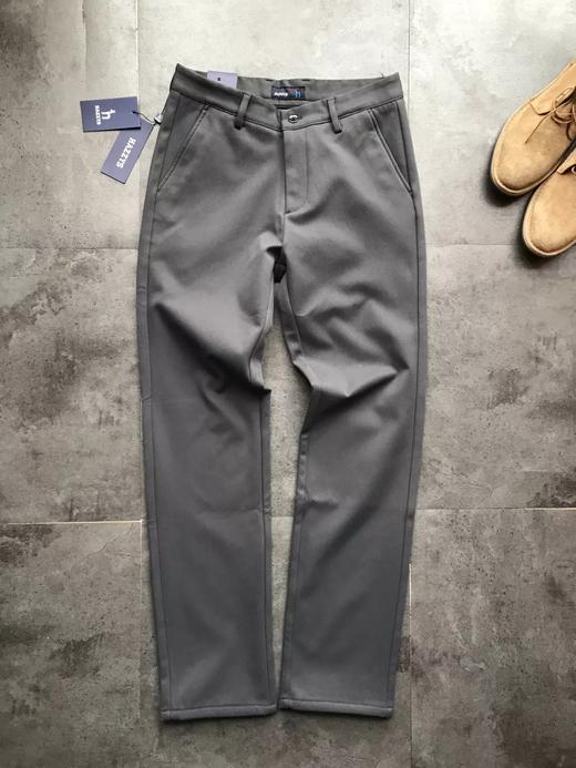 【御寒单品 复合水貂绒加厚休闲西裤】 某猫1600+新品 休闲百搭直筒休闲西裤 加绒加厚不起褶皱   MXK55141 商品图3