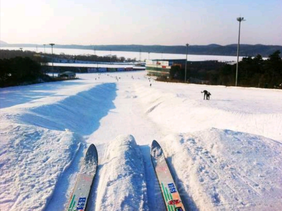 棋盘山滑雪场滑雪 雪具 雪圈,只需110元!单独雪圈仅需40元!