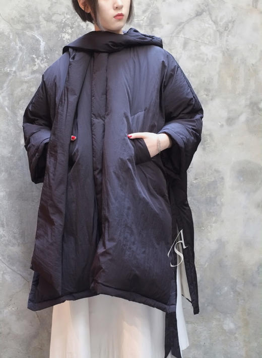 Liangxue 肉桂色领巾长款羽绒服 商品图5