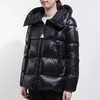 点此购买  女款 Moncler 小A娃娃版鹅绒羽绒服  亮 109935 商品缩略图2