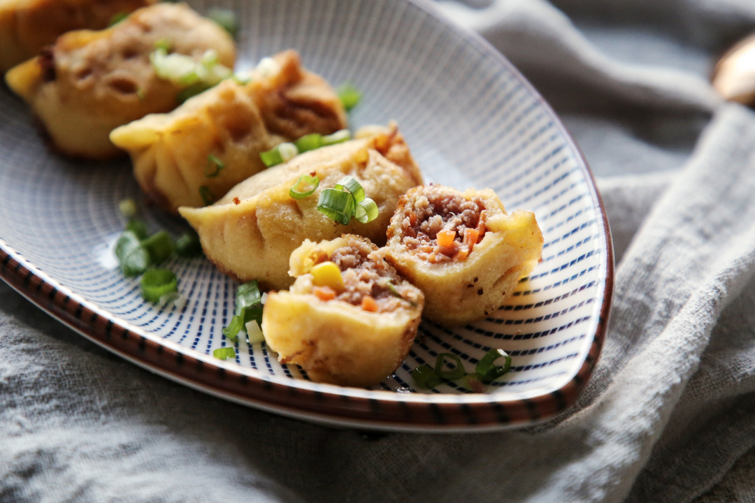 牛肉胡萝卜煎饺