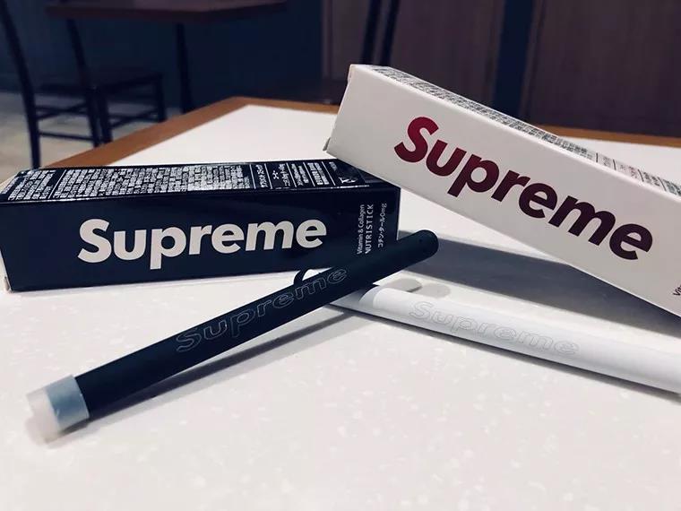 2018supreme吸入式一次性电子烟