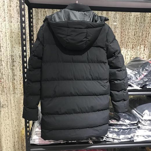 点此购买   斐乐男士中长款棉服连帽 宇 110239 商品图7