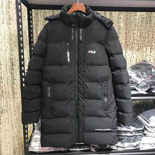 点此购买   斐乐男士中长款棉服连帽 宇 110239 商品图0