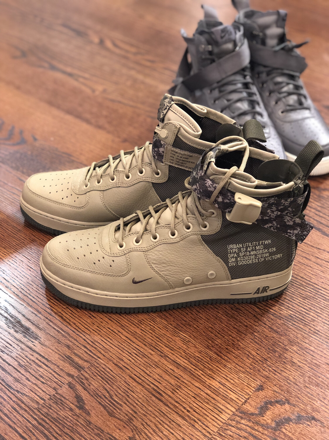 耐克nike sf af1 mid 空军一号拉链男鞋休闲运动板鞋