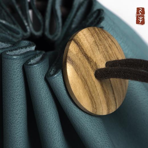 日本原产Cohana 姬路皮收纳袋 商品图1