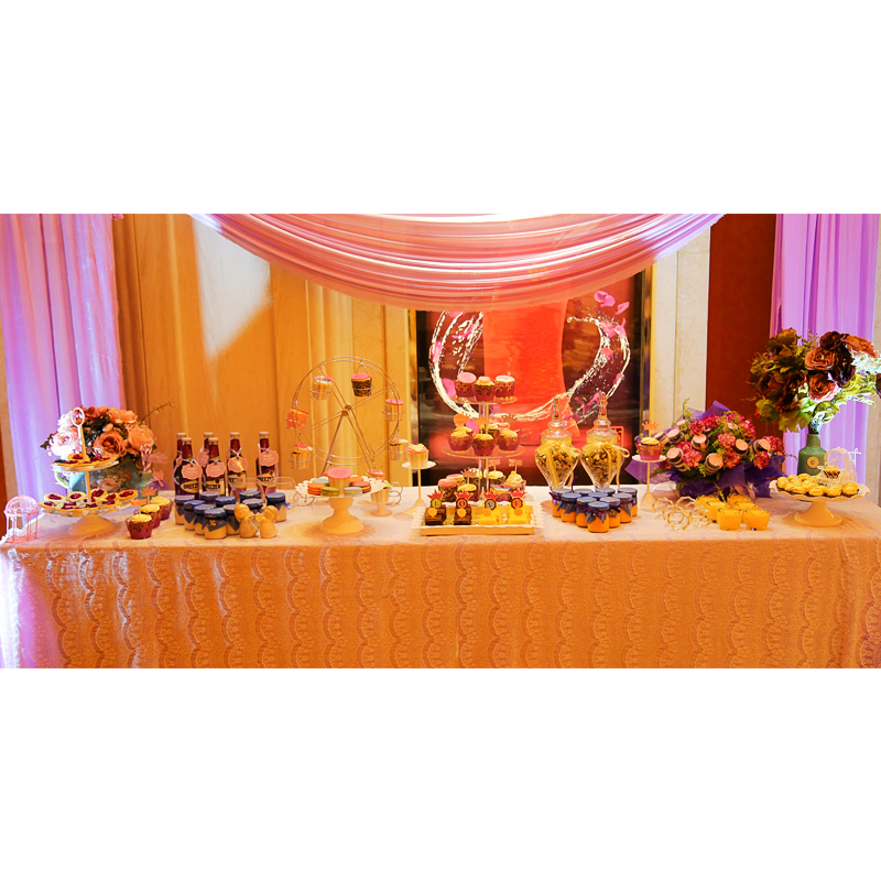 巧克力主题婚礼甜品桌