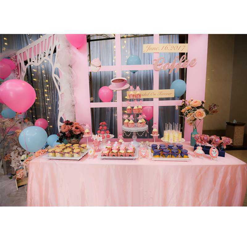 糖果系婚礼甜品桌