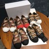 点此购买   儿童Burberry 巴宝莉格子纹低邦童鞋 xcl 110976 商品缩略图2