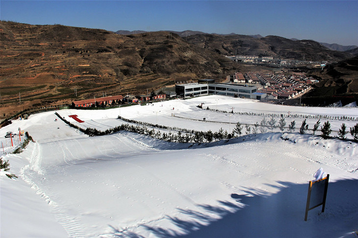六盘山周沟滑雪场套票