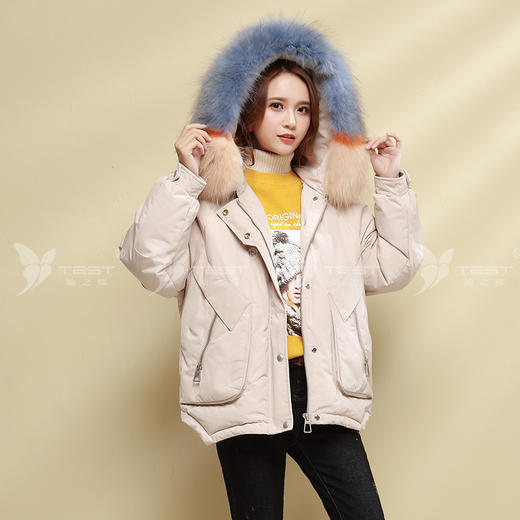 她之蝶2018秋冬新款子宽松鸭绒米白色大毛领羽绒服1840023 商品图3