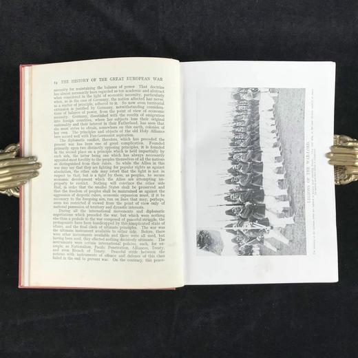 1914年 一战图史（全8卷） 配插图与彩色拉页地图 漆面精装18开 商品图14