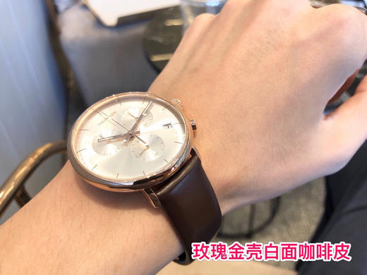 原单CK CalvinKlein 卡尔文·克莱恩
男士商务休闲腕表 此款承袭经典之雅致精髓，同时不复摩登之名 K8M276G6
表盘尺寸：43mm
机芯：原装瑞士石英机芯
       原厂配件组装 商品图9
