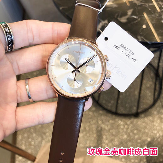 原单CK CalvinKlein 卡尔文·克莱恩
男士商务休闲腕表 此款承袭经典之雅致精髓，同时不复摩登之名 K8M276G6
表盘尺寸：43mm
机芯：原装瑞士石英机芯
       原厂配件组装 商品图3