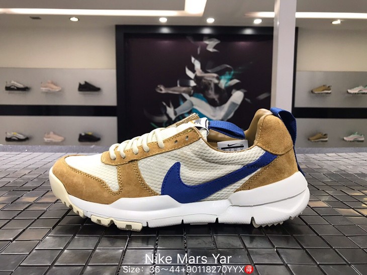 男女均有 耐克 nike mars yar 宇航员神游太空2.0超限量慢跑鞋