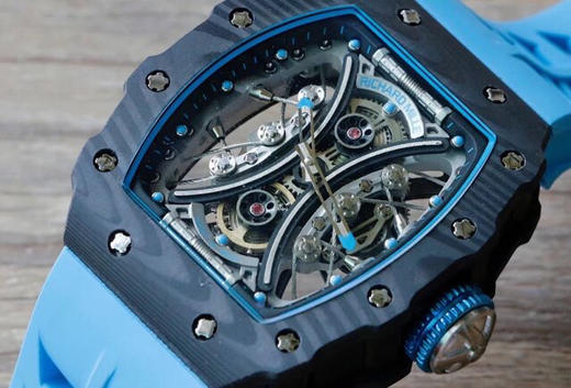 理查德·米勒RICHARD MILLE
RM53-01 这款腕表充满动感与活力。表壳由极为坚固抗震防损的TPT碳纤维加工制成，碳纤维独特的波纹光泽和犀利的表壳线条，更突显了这块腕表的运动风格；透过防眩 商品图5
