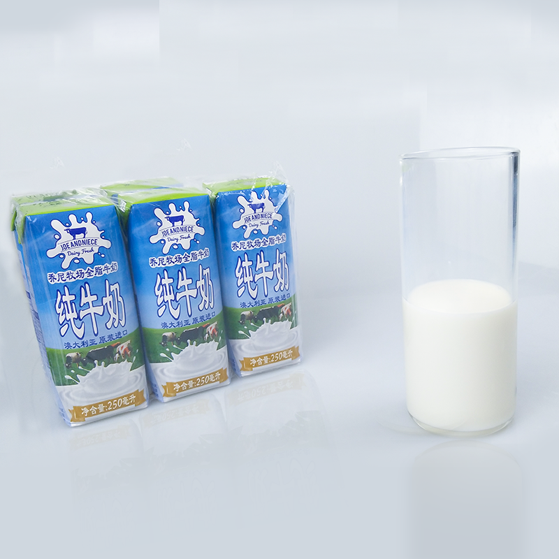 澳洲进口牛奶 瓶装 乔尼牧场新鲜纯牛奶原装进口250ml