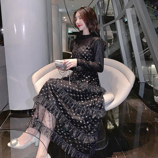 张心子心机套装冬装裙子2019春季新款烫金星星网纱吊带裙两件套女010726 商品图3