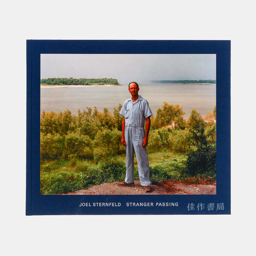 Joel Sternfeld: Stranger Passing 乔·斯坦菲尔德：过路陌生人 商品图0