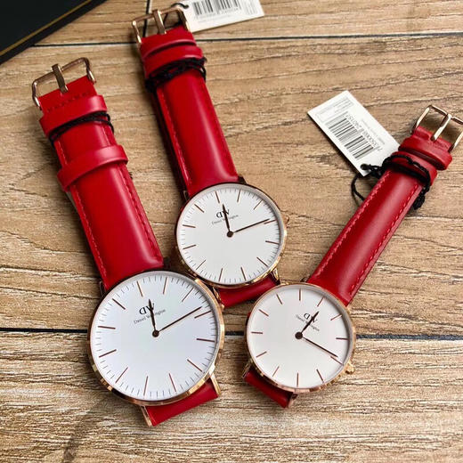 原单DW（Daniel Wellington 丹尼尔·惠灵顿）表盘尺寸40mm，36mm，32mm  28mm可选，最美不过新年红！[玫瑰][玫瑰][玫瑰] 商品图5