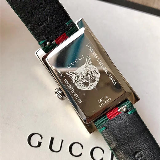 原单品质Gucci G-FRAME系列古驰女士腕表 原装瑞士石英机芯，精致贝母面饰以蜜蜂丁，三色表带，表盘尺寸：21mm*34mm，新款到货，全套专柜包装，支持专柜！ 商品图7
