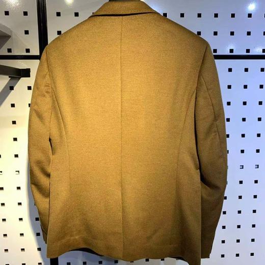 【3.8节专场】6楼雪鲨男士西服   吊牌价7890元 现价199元【待调整】 商品图1